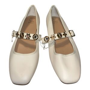A New Day Ivory Mary Jane Flats Women’s Size 8 Embellished Buckle Comfort Shoes